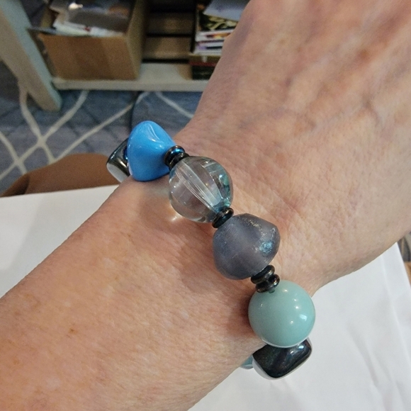 #Sabika Spring 2019 Blue Aqua Turquoise Beaded Stretch Bracelet - Picture 5 of 5